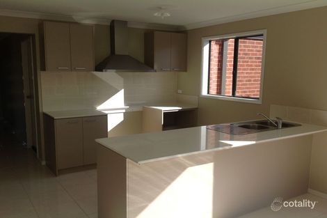 Property photo of 9 Mariposa Grove Cranbourne VIC 3977