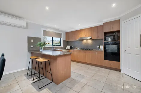 Property photo of 14 Brassey Street Wyndham Vale VIC 3024