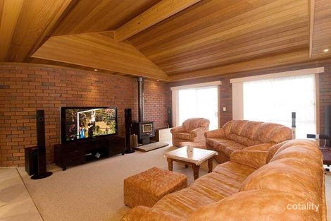 Property photo of 12 Bellevue Boulevard Hillside VIC 3037