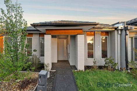 15 Holborn Path, Wyndham Vale, VIC 3024