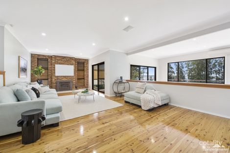 Property photo of 49 Lakedge Avenue Berkeley Vale NSW 2261