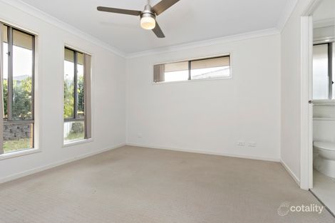 Property photo of 10 Portabello Crescent Thornton NSW 2322