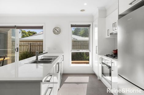 Property photo of 2/27 Mahoneys Road Riddells Creek VIC 3431