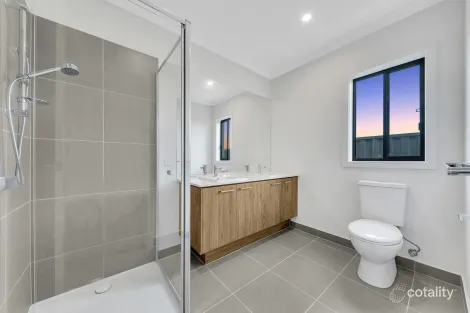 Property photo of 4 Benson Drive Werribee VIC 3030