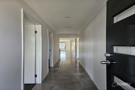 Property photo of 1/7 Richmond Terrace Plainland QLD 4341