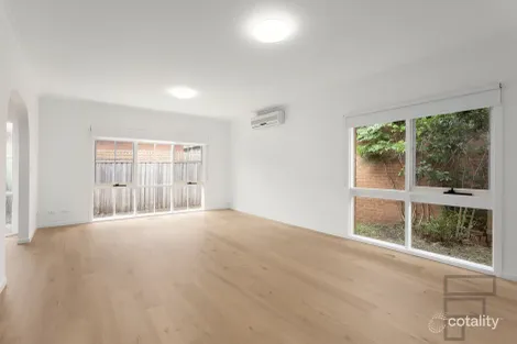 Property photo of 2/61 Bealiba Road Caulfield South VIC 3162