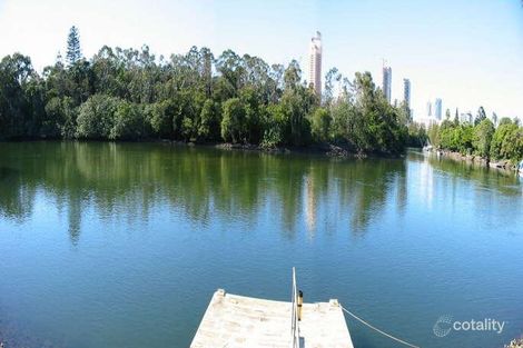 100 Savoy Dr, Broadbeach Waters, QLD 4218