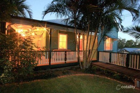 121 Railway Pde, Norman Park, QLD 4170