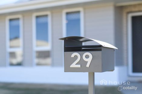 Property photo of 29 Bowerbird Street Deebing Heights QLD 4306