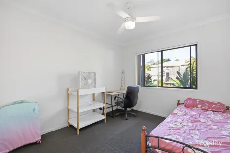 Property photo of 18 Garden Road Coomera QLD 4209
