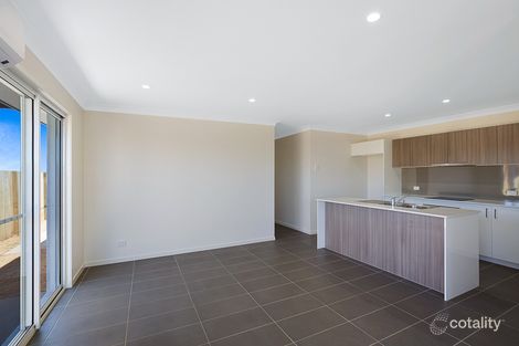 Property photo of 1/7 Nash Drive Glenvale QLD 4350