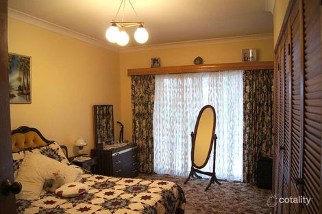 Property photo of 4 Edgebury Road Figtree NSW 2525