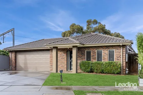 Property photo of 16 Universal Court Diggers Rest VIC 3427