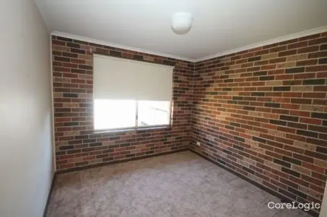 Property photo of 1/2 Magnolia Parade Lake Albert NSW 2650
