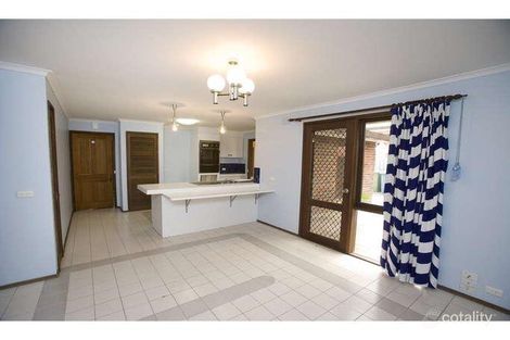 Property photo of 5 Simpson Drive Dandenong North VIC 3175