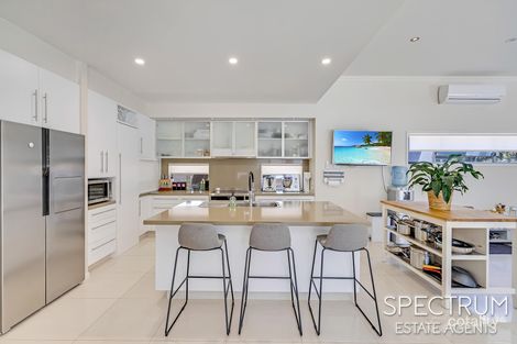 Property photo of 17 Corvus Way Robina QLD 4226