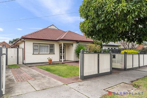 Property photo of 8 Locksley Avenue Reservoir VIC 3073