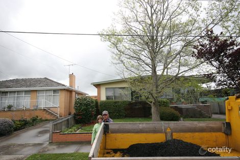 Property photo of 34 Forfar Road Hamlyn Heights VIC 3215