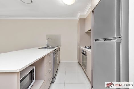 Property photo of 13 Carcoola Way Jordan Springs NSW 2747