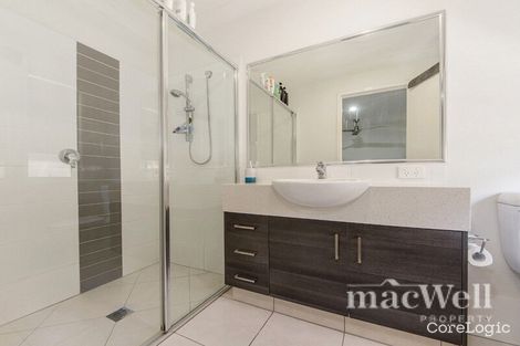 Property photo of 28 Dandelion Drive Springfield Lakes QLD 4300