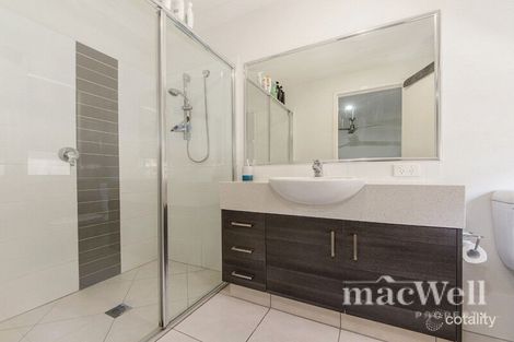 Property photo of 28 Dandelion Drive Springfield Lakes QLD 4300