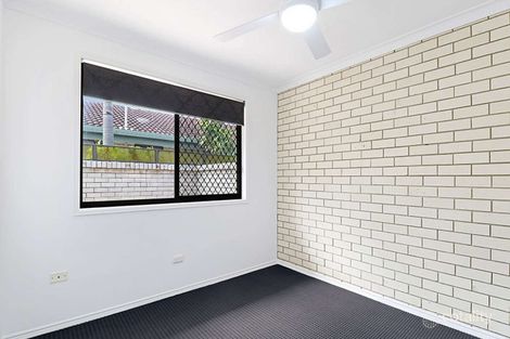 Property photo of 1/42 Duet Drive Mermaid Waters QLD 4218