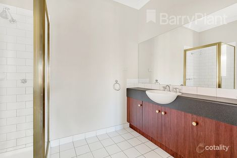 Property photo of 9 Bowman Glen Craigieburn VIC 3064