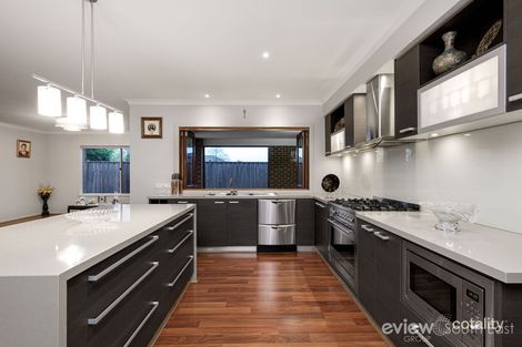 Property photo of 34 Vert Avenue Narre Warren South VIC 3805