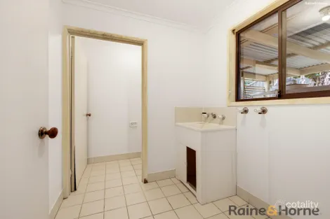 Property photo of 21 Clare Crescent Batehaven NSW 2536