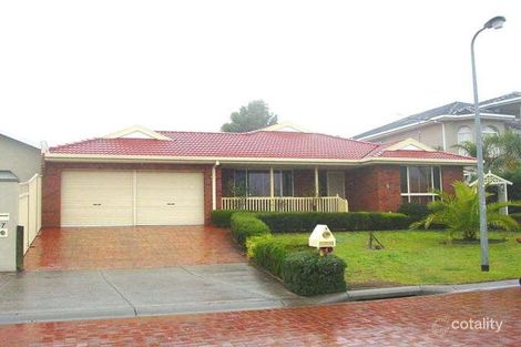 Property photo of 8 Dryburgh Place Hillside VIC 3037