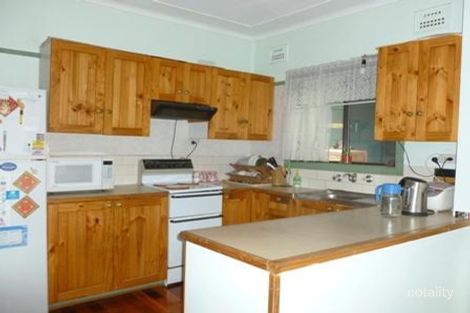 Property photo of 25 Binalong Road Pendle Hill NSW 2145