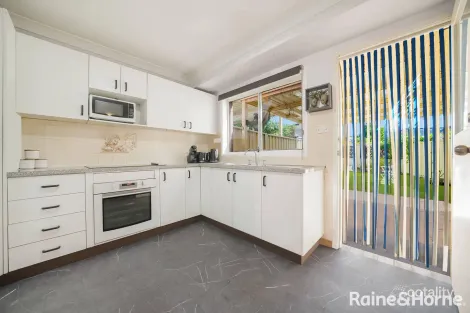 Property photo of 3/23 Chester Road Ingleburn NSW 2565