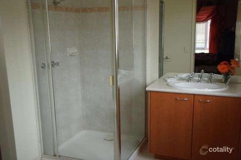 Property photo of 21 Streeton Drive Shepparton VIC 3630