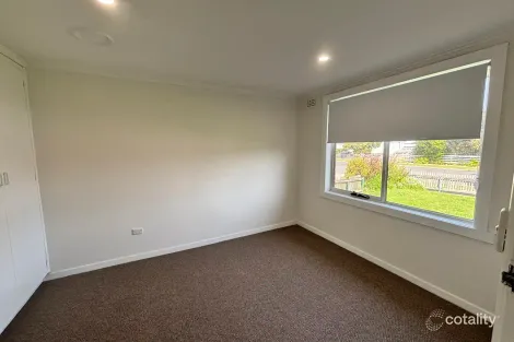 Property photo of 5 Caringa Place Devonport TAS 7310
