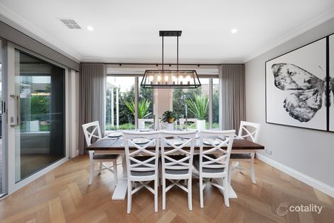 Property photo of 18 Hillview Road Greenvale VIC 3059