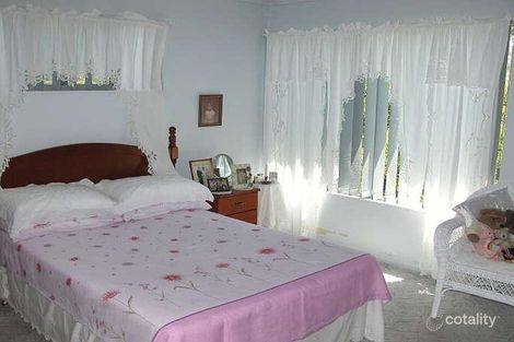 Property photo of 46 Main Street Crescent Head NSW 2440