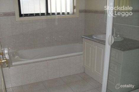 Property photo of 2/17 Kurt Street Morwell VIC 3840