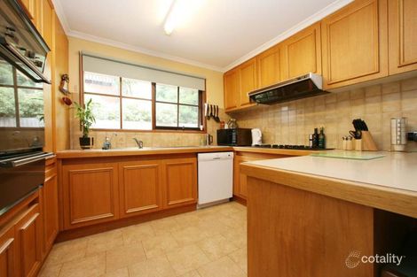 Property photo of 32 Belindavale Drive Knoxfield VIC 3180