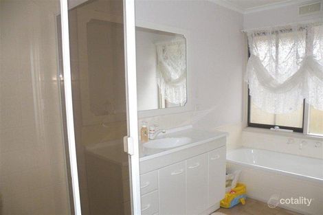 Property photo of 51 Bertrand Avenue Mulgrave VIC 3170