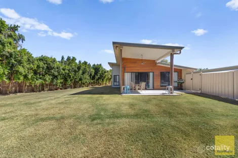 2/20 RIVERVIEW ST, EMERALD, QLD 4720