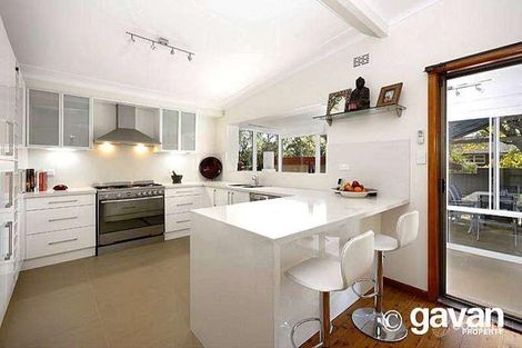 2 Carramar Pl, Peakhurst Heights, NSW 2210