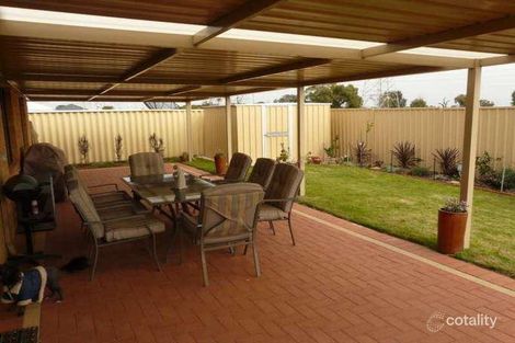 Property photo of 34 Wintergreene Drive Bennett Springs WA 6063