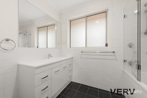 Property photo of 5 Carman Loop Macgregor ACT 2615