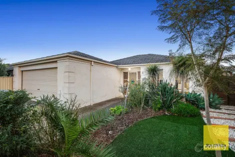 Property photo of 2 Graf Way Point Cook VIC 3030