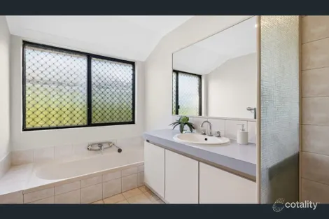 Property photo of 10 Gambar Court Bentley WA 6102