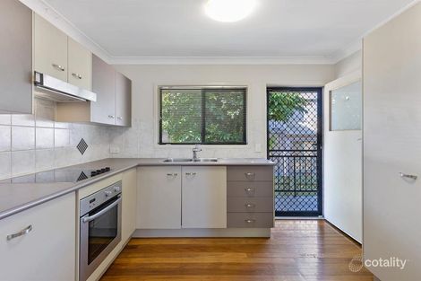 2/10 Biran St, Camp Hill, QLD 4152