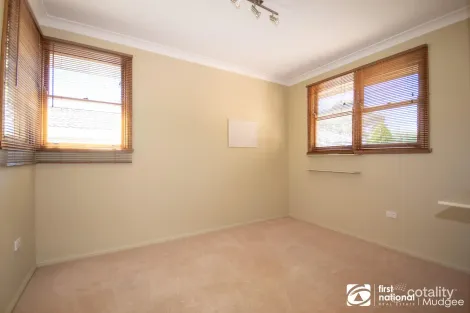 Property photo of 63 Mulgoa Way Mudgee NSW 2850