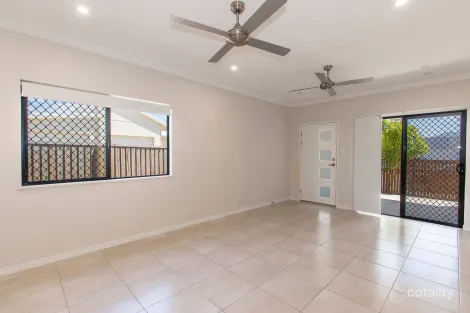 Property photo of 8 Target Street Oonoonba QLD 4811