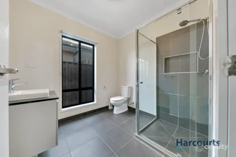 Property photo of 39 Millbrook Drive Wyndham Vale VIC 3024