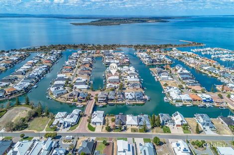 Property photo of 77 Sandpiper Island Retreat Wannanup WA 6210